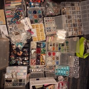 Mixed Media Art Supplies Kit